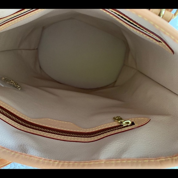 Louis Vuitton bucket bag - Picture 10 of 11